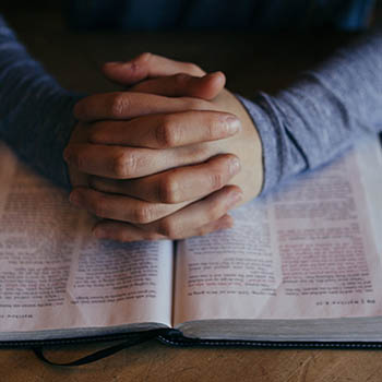 Praying Hands Bible Religious thumb 2